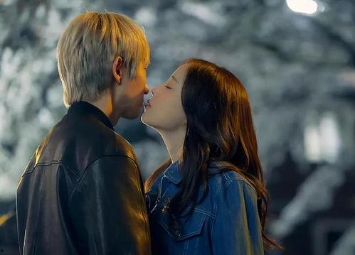 在线观看恶之花,网络深渊中的人性探索  第3张